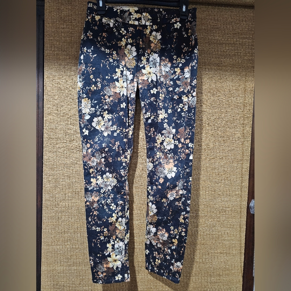 7 For All Mankind Floral Ankle Jeans - Black and Brown
